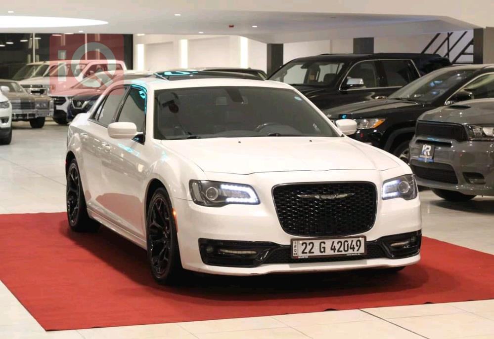 كرايسلر 300